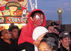 Lemonade, crowds and painted faces at the Bridge Fair